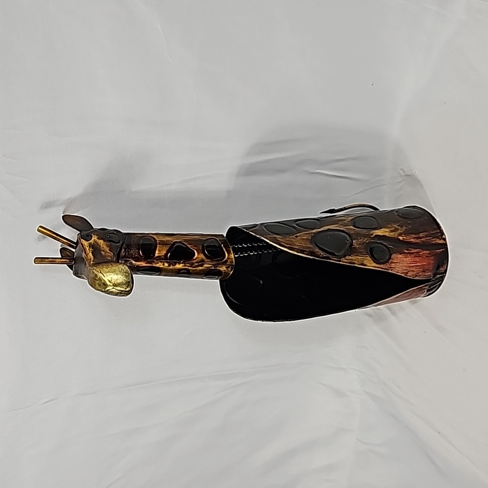 Giraffe Wine Bottle Holder/Display